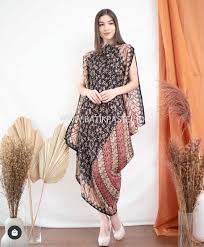 Koleksi siap pakai dress batik asimetris fit to xl. Batik Dress Asimetris Fesyen Wanita Pakaian Wanita Gaun Rok Di Carousell