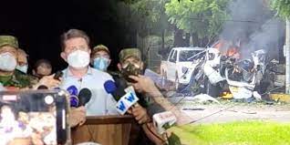 Un atentado terrorista contra una brigada militar en cúcuta, en el este de colombia, dejó este martes 36 heridos, entre ellos dos civiles, informó la noche del martes el ministro de. H8e0xqnlatazmm