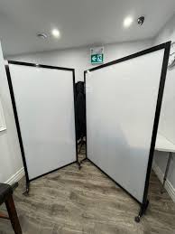 We provide a personal cut to size service to all our customers. Benefits Of Using Twin Wall Polycarbonate Sheets In Your Next Project