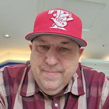 Where to find a free or affordable dresser in Cole Harbour?