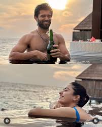 Vijay & Rashmika in Maldives back in October. He uploaded the pic a day  back. I guess its official now (not that we didnt know) :  rBollyBlindsNGossip