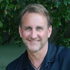 Darren Geyer's Instagram, Twitter & Facebook