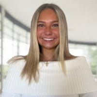 Amanda Lindgren's Instagram, Twitter & Facebook