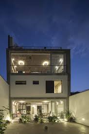 They are available in a variety of styles and layouts. Three Story Courtyard House