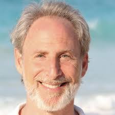 Stephanie Lollar's Instagram, Twitter & Facebook