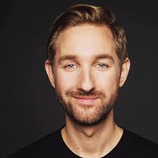 Alina ist jetzt langsam selber ein zuckersüsses croissant. Daniel Boschmann Privat Ist Der Sat 1 Fruhstucksfernsehen Star Eigentlich Vergeben News De