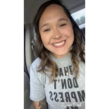 Ella Biggs's Instagram, Twitter & Facebook