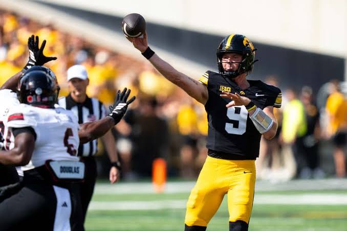 See photos of Iowa football vs Northern Illinois at Kinnick Stadium
