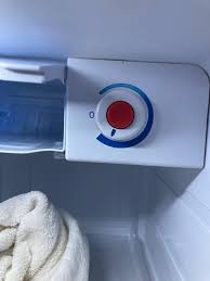 I'Ve Had This Fridge For 7 Years And Can'T Figure Out Which Setting Is  Coldest Vs. Least Cold. : R/Mildlyinfuriating