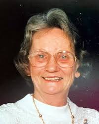 Ellen Stull's Instagram, Twitter & Facebook