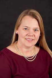 Senior Grace Lawrence gains hands-on experience through Luther College's  social work program