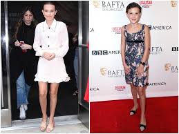 In particular, we have brought together the best millie bobby brown hot gif for you to look at and simply enjoy your viewing pleasure. 8 Urokov Stilya Milli Bobbi Braun Ledi Mail Ru