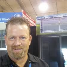 Dennis Bonds's Instagram, Twitter & Facebook