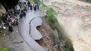 Then many miracles of kedarnath dham also happened. Uttarakhand Floods 2013 What Led To Kedarnath Disaster