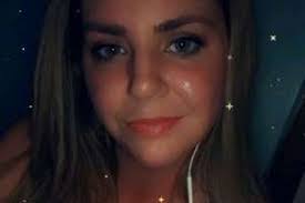 Belinda Hicks's Instagram, Twitter & Facebook