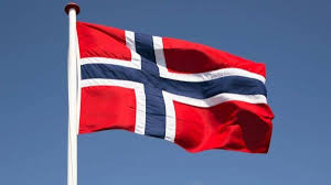 På haugtun fjernet de flaggstanga for å slippe å heise flagget. Det Norske Flagget Ryfylkemuseet