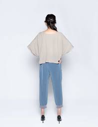 This makes them a good option on days when you are looking for something comfortable to wear or simply want to camouflage your figure. Cloak Sleeve Knitted Chiffon Top Gray Green Shop Lai Sh Women S Tops Pinkoi