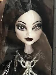 Taking trade offers 🙂 (Old picture, natti is my nickname!) OBS: 13 wishes  lagoona + scaremester jina unavailable.