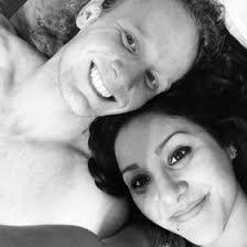 Mariana Devlin's Instagram, Twitter & Facebook