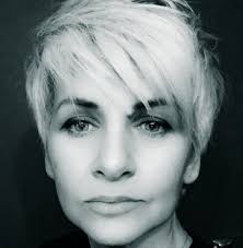 Short + lived in ... @kaci.lashgeeks