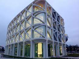 Visualizzate i luoghi, le mappe, le recensioni, gli orari di apertura, le foto, i video, i dati finanziari e tutti i dettagli di ogni azienda selezionata. Il Piano Triennale Di Banca Cividale Efficenza E Risparmi In Tutti I Livelli Friulisera