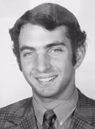 Who are the classmates from Royal Oaks neighborhood?