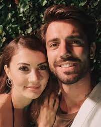 Survivor ünlüler gönüllüler yarışmasın yeni yarışmacıları ile yeni sezonda yine adından söz ettirdi ve reytinglerde birinci sırada yer aldı. Burcu Ozberk Serkay Tutuncu Afiliask Afiliask Caglarertugrul Caglarertugrul Burcuozberk Burcuozberk Keremyigiter Actors Turkish Beauty Funny Dude