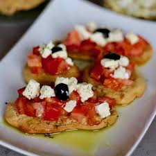 Receta Facil Grecia Dakos Dakos Tambien Llamado Koukouvagia O Koukouvayia Koykoybagia O En El Este De Creta Koulouk Easy Bruschetta Recipes Bruschetta