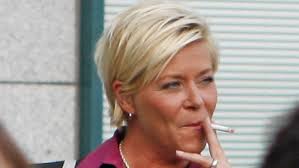 Последние твиты от siv jensen (@siv_jensen_frp). Siv Jensen Alchetron The Free Social Encyclopedia
