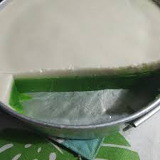 Biasanya kuih talam ini tidak memiliki bentuk khusus kerana ia mengikuti bentuk talam, sama ada bulat, segi empat sama atau segi empat tepat. Ni Resipi Talam Pandan Ikut Sukatan Cawan Yang Mudah Sedap Sangat Rasa Kuihnya Keluarga