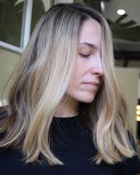 We did a thiiiiiiing ☺️ did a big chop and then transitioned her to foils  for a brighter top! All colors by @wellahairusa ✨✨ #jchairstylist  #jerseycitysalon #jerseycityhairstylist #jerseycityblonde