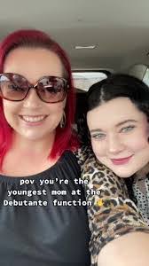 Anna Hoffpauir's Instagram, Twitter & Facebook