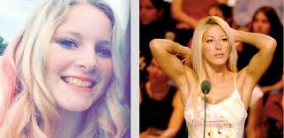 2001, elle est la star du loft sur m6. Mindy La Fille De Loana Je L Ai Attendue En Vain Star 24