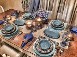 Mavi Sofra Yemek Takimi Mavi Yemekler Masa Duzeni