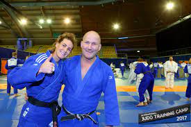 Clarisse agbégnénou décroche l'or olympique ! Judoinside Jo Gevers Judoka