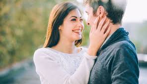 This brings me to the larger principle bound up in these suggestions: Use These 12 Habits For Texting In The Early Stages Of Dating
