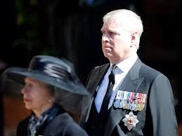 One of jeffrey epstein's most prominent accusers has filed a federal lawsuit against the u.k.'s prince andrew alleging that he sexually abused her when she was 17 years old. Ty4zzp1bgvybrm