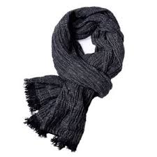 Unis, à carreaux, imprimés, toutes les écharpes tendances sont ici et accessoiriseront votre tenue ! Echarpe Homme Marque Cdiscount