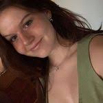 Lisa Veldman's Instagram, Twitter & Facebook