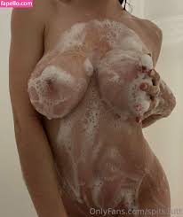 amberkhieralla  spits1utt  spitslutt Nude Leaked OnlyFans Photo 23 -  Fapello