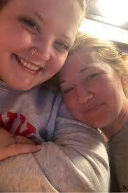 Nothing sweet me pass seeing all this young girls breastfeeding baby inside  bus..I will be like.. bring am out nah🤣🤣