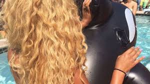 When you bleach or lighten your hair, the warm tones from your natural color have a tendency to come out. How To Fix Brassy Type 2 3 Hair Naturallycurly Com