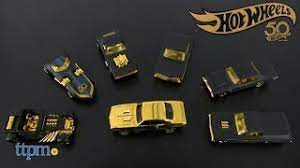 The packaging pays homage to our classic 1968 blister, including a collectible. Hot Wheels 50th Anniversary Black Gold Collection From Mattel Youtube