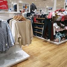 The outdoor area of ioi city mall is pretty neat and it's a good place to chill or catch a breather when you're tired of being indoors. Uniqlo ãƒ¦ãƒ‹ã‚¯ãƒ­ Clothing Store