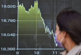 Selling was worst in areas of the market embraced by armies of retail investors that have swarmed to equities. Something Weird Is Happening On Wall Street And Not Just The Stock Sell Off The New York Times