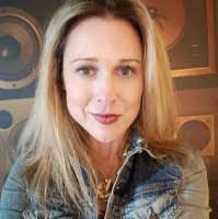 Johanna Heidler's Instagram, Twitter & Facebook