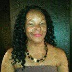 Roslyn Ratliff's Instagram, Twitter & Facebook