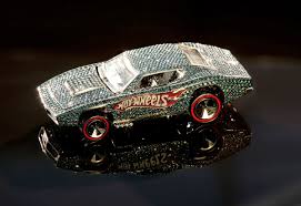 This is a simple hot wheel/matchbox car track i made out of some wood scraps for my son who … How Hot Wheels Work Howstuffworks