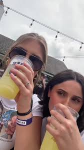 55 days of cafe in the books!!! This was the best expereicne, especially  doing it w my favorite human Emily. Its all about GRITTTTTT (and drinking  814s) #psu #55daysofcafe #graduation