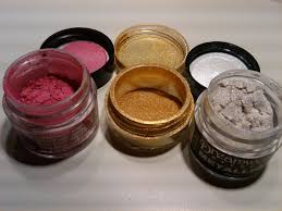 The dark gloss cards makes these powdered pigments literally shimmer and shine. 26 Mica Powder Ideas Mica Powder Card Making Techniques Stamping Techniques